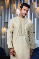 Luxury Pakistani Panjabi with Box | Jacquard Cotton & Embroidery - Image 3